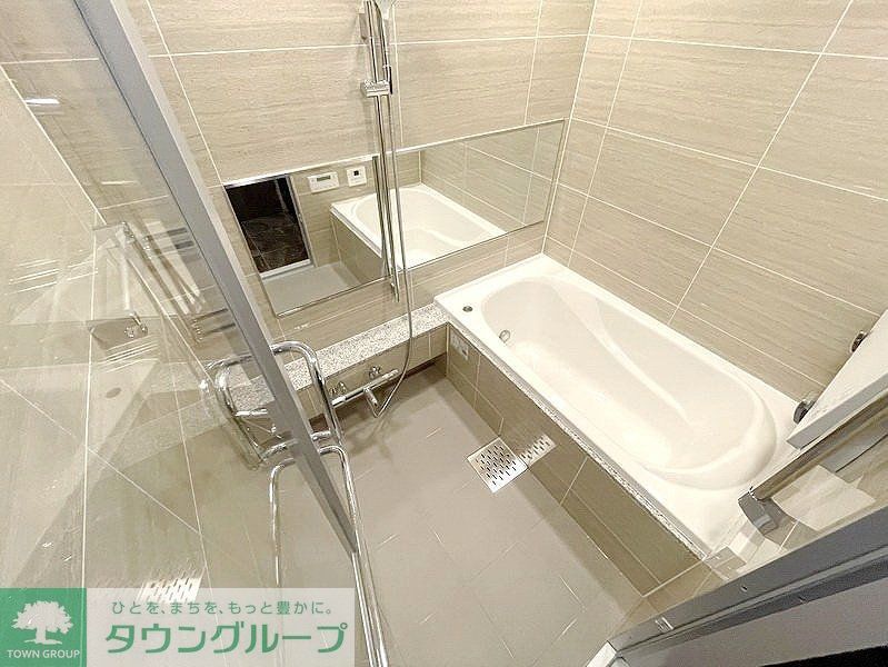 バス・シャワールーム　お問合せは(株)タウンハウジングレジデンス事業部【03-…