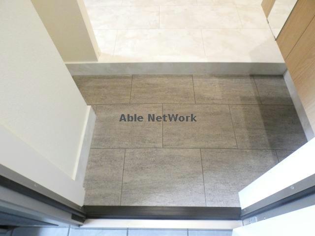 玄関　同型タイプ