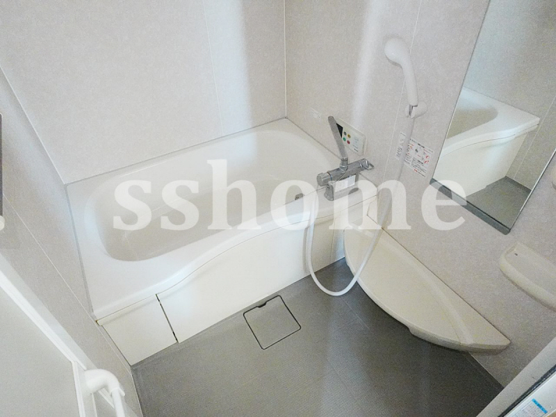 バス・シャワールーム　ゆったりつかれます☆