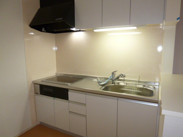 キッチン　ＩＨクッキングヒーター（３口）