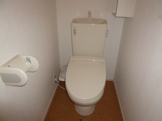トイレ　シャワー付きトイレ