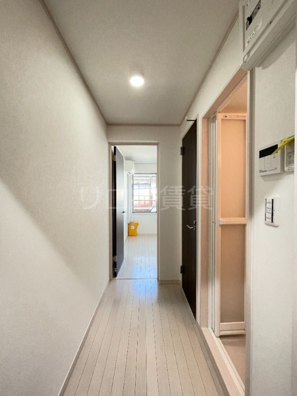 玄関　※以下参考写真