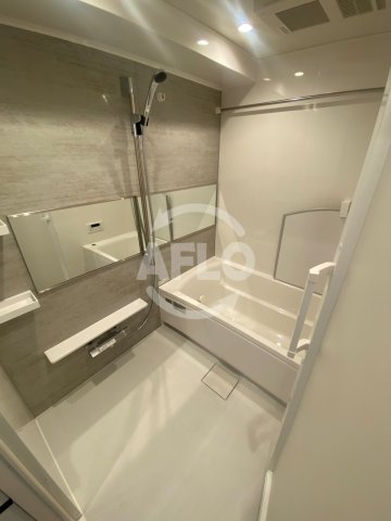 バス・シャワールーム　GLAM　STELLA松屋町　浴室