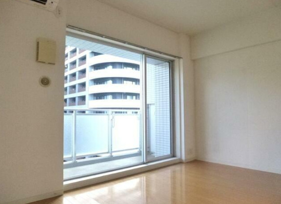 その他部屋・スペース　リビングを別角度から