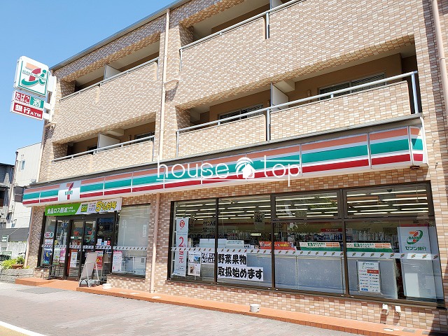 コンビニ　セブンイレブン西宮甲子園八番町店（コンビニ）まで413m