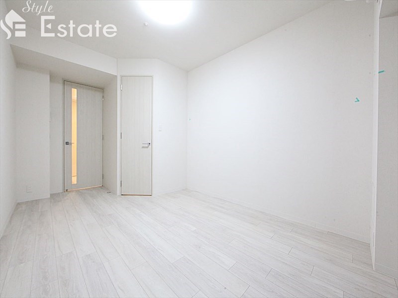 居室・リビング　内装