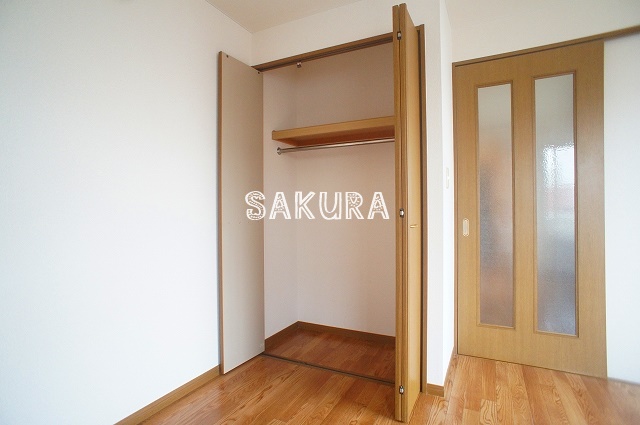 収納　お荷物の多い方でも安心のクローゼット付き♪