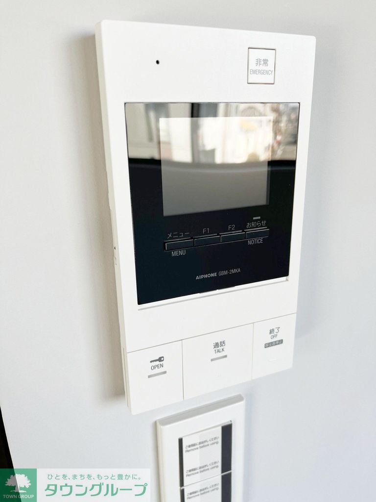 ロビー　駐車場