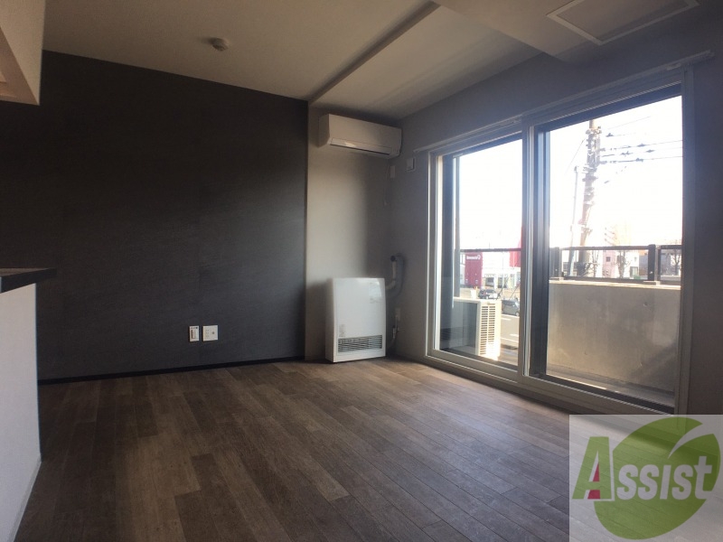 居室・リビング　広くてきれいなリビングです！快適に過ごせそうですね。