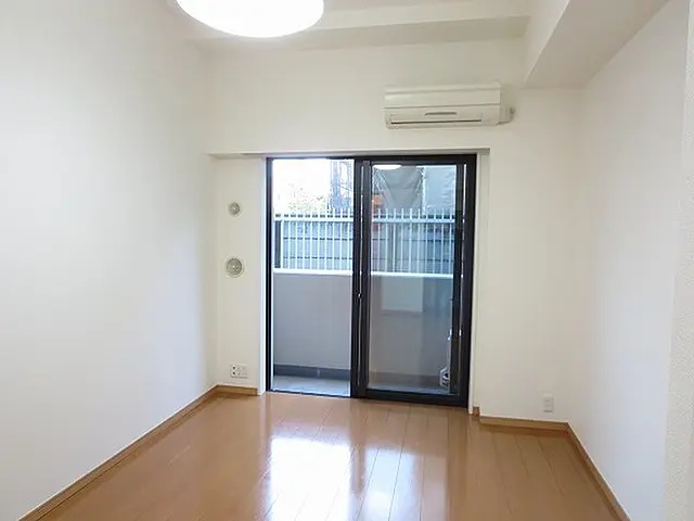 居室・リビング　※別部屋参考写真