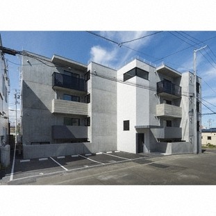 建物外観　インターネット使用料が不要です☆