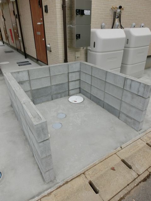 その他　敷地内にゴミ捨て場があるので便利ですね