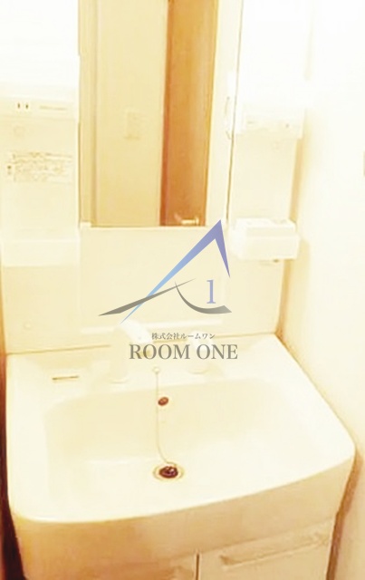 洗面設備　洗面台です。