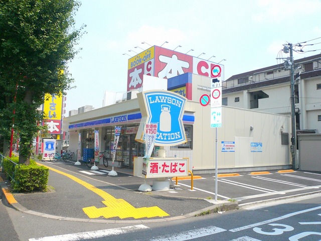 コンビニ　ローソン板橋高島通り店（コンビニ）まで402m