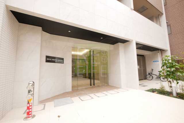 エントランス　リライフ浅草店