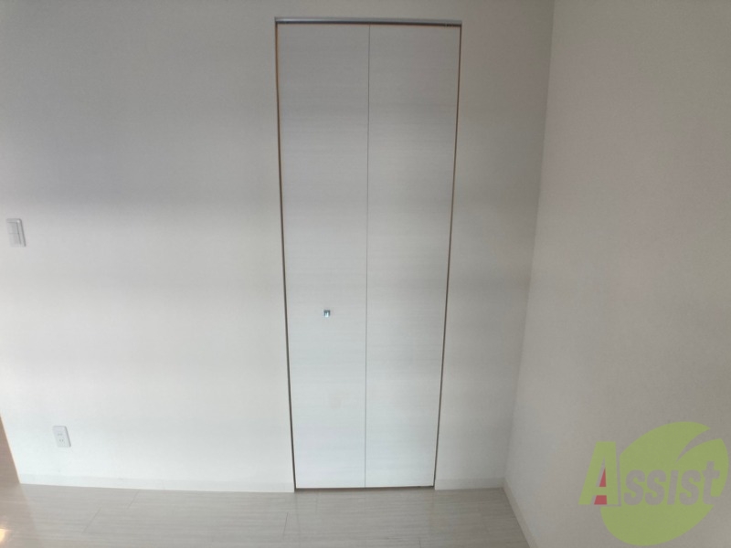 収納　寝室のクローゼットです。部屋がすっきり片付きます。