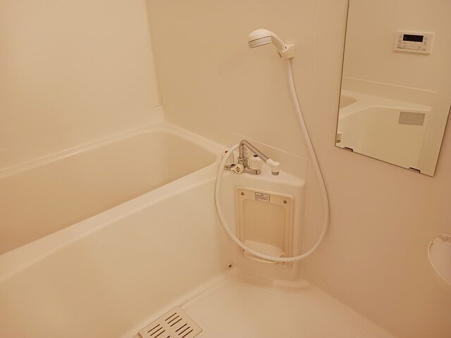 バス・シャワールーム　日々の疲れを癒すお風呂付です