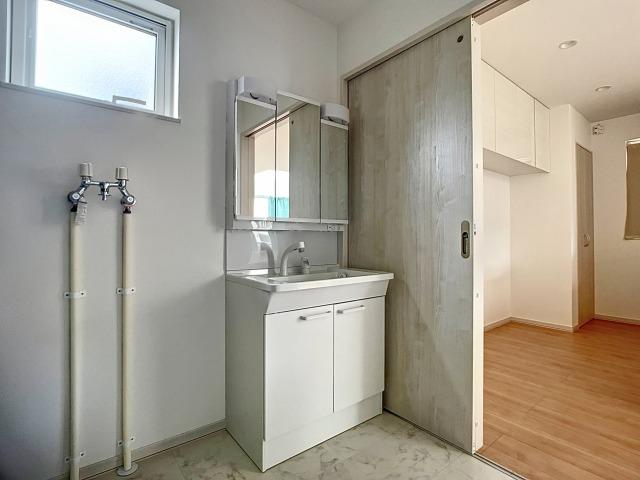 洗面設備　洗面・脱衣