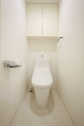 トイレ　※別部屋参考写真