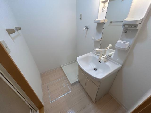 洗面設備　洗髪洗面化粧台