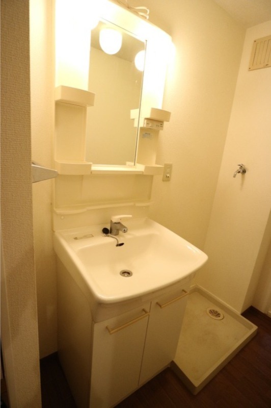 洗面設備　図面と現状に相違がある場合には現状を優先