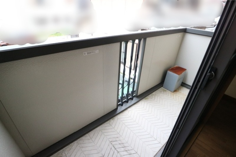 バルコニー　図面と現状に相違がある場合には現状を優先