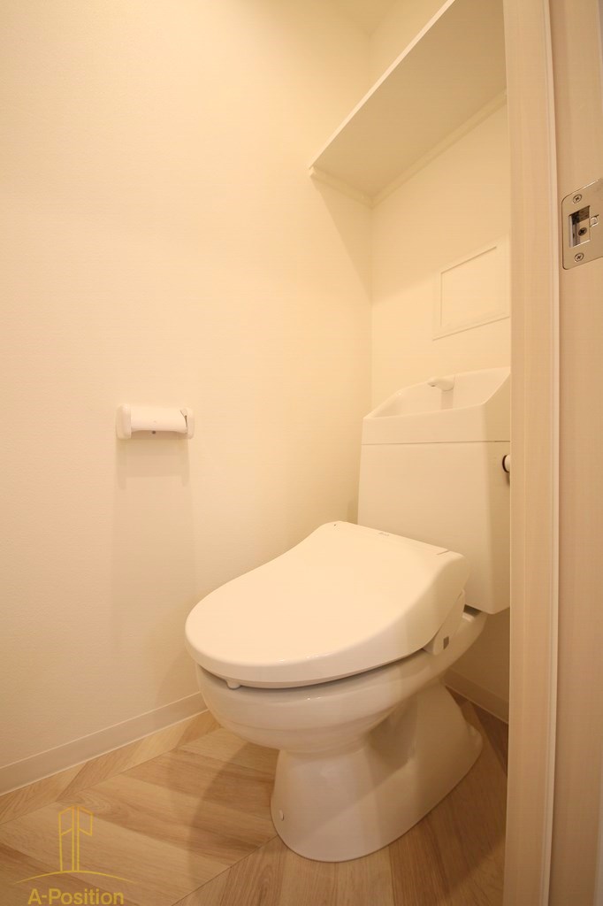 トイレ　ACT DOORS 天六