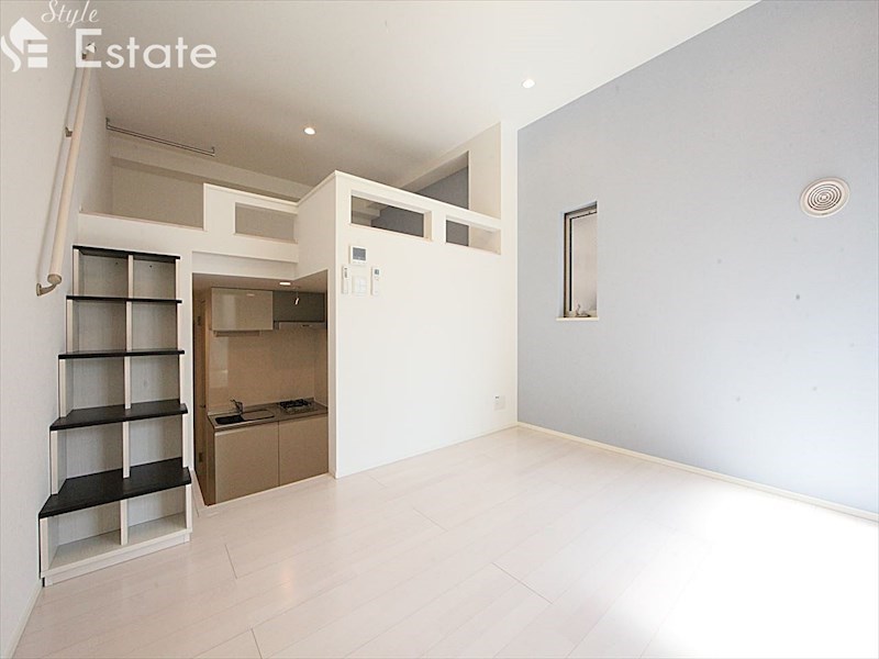 居室・リビング　内装