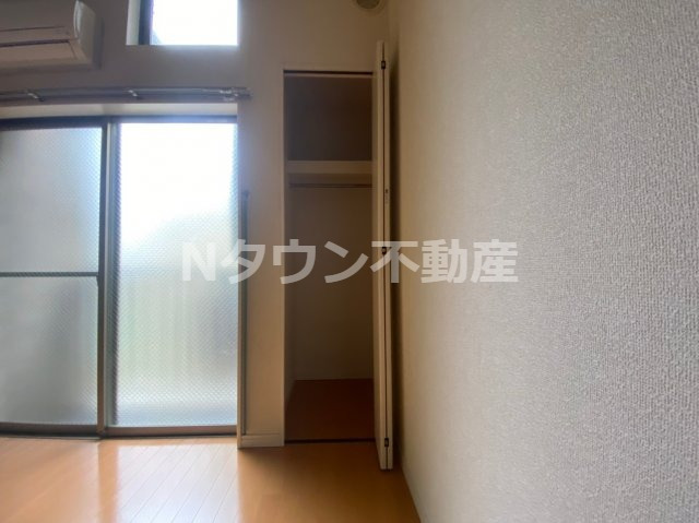 収納　たっぷりとした収納スペースです