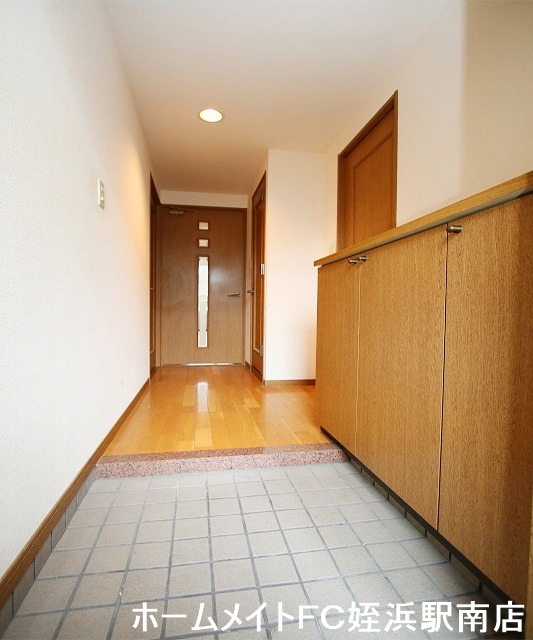 玄関　★玄関回りもスッキリ！★参考写真