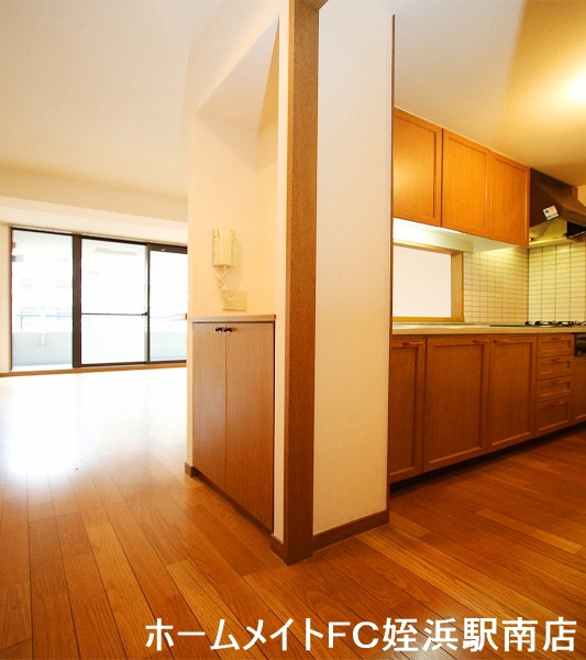 その他部屋・スペース　★日当たり良好のリビング♪★参考写真