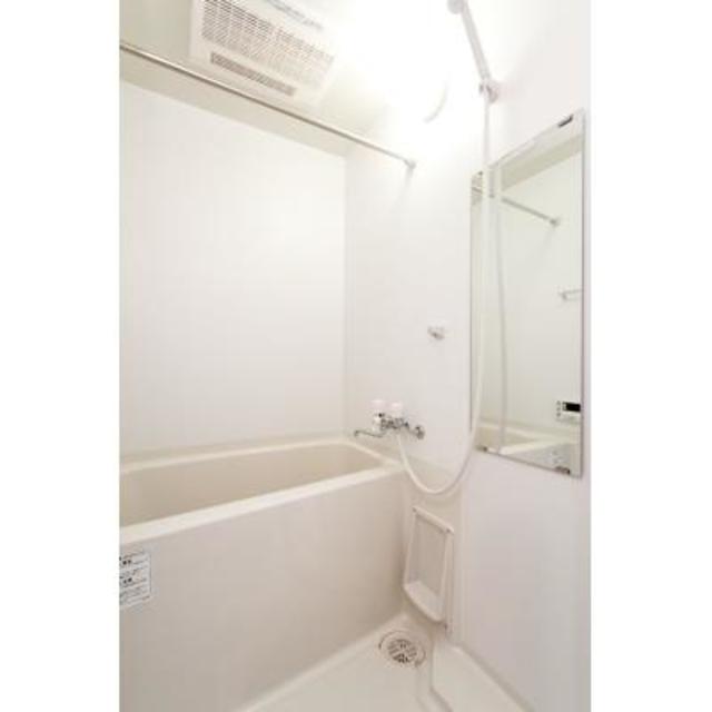 バス・シャワールーム　※写真は同タイプ住戸です。