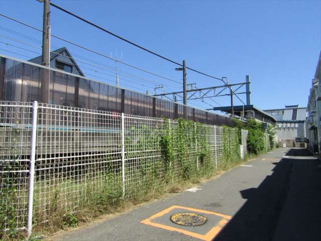 コンビニ　セブン－イレブン鵠沼海岸店（コンビニ）まで329m