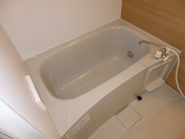 バス・シャワールーム　追い焚きバス