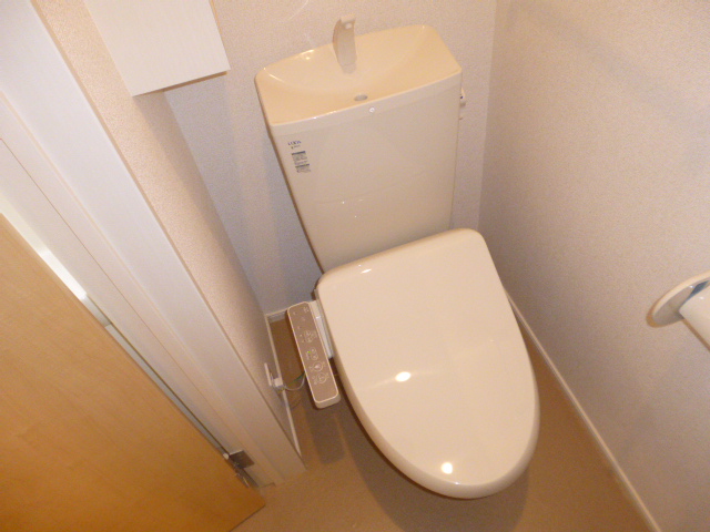 トイレ　ウォシュレット