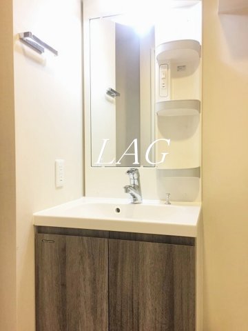 洗面設備　洗面台です。