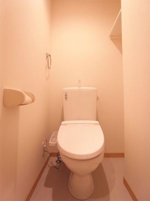 トイレ　清潔感のあるトイレです