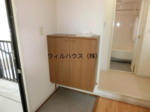 玄関　シューズボックスあり！