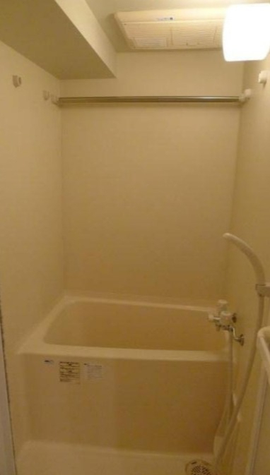 バス・シャワールーム　反転タイプ・別部屋参考写真