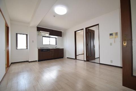 居室・リビング　リビング