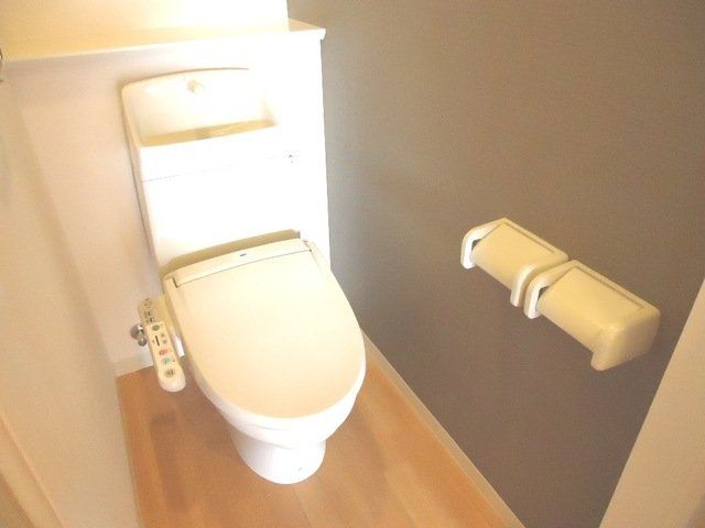 トイレ　トイレ