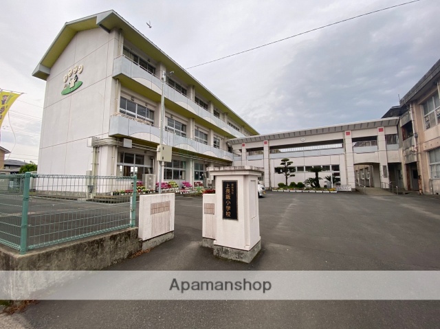 小学校　都城市立上長飯小学校（小学校）まで1197m