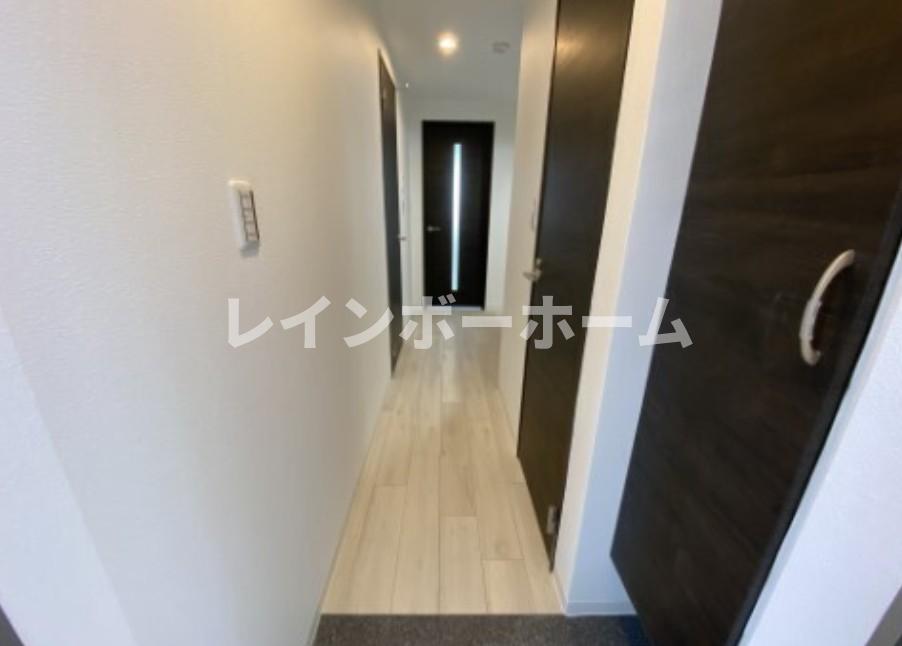 玄関　※同施工会社参考写真