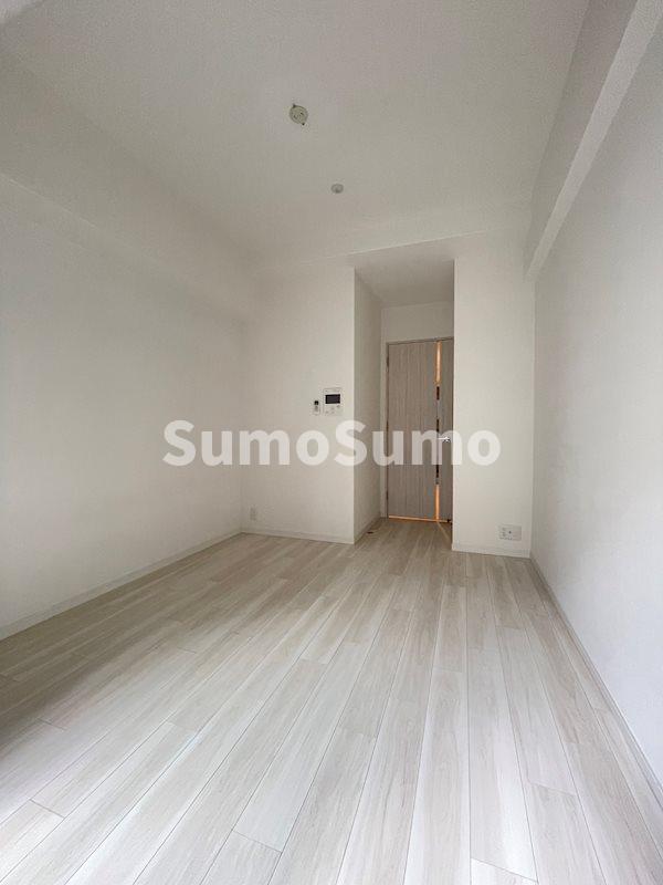 その他部屋・スペース　開放的な寝室です