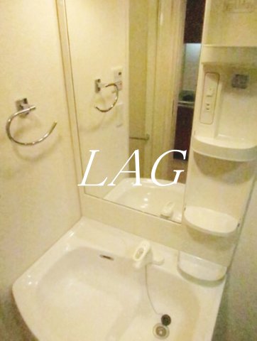 洗面設備　洗面台です。