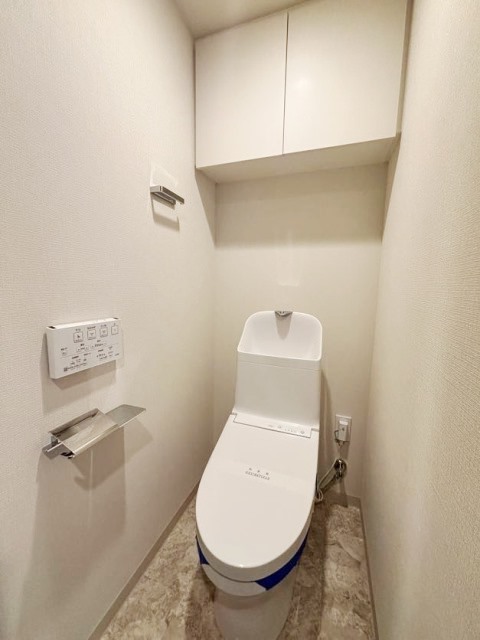 トイレ　別部屋同仕様タイプ