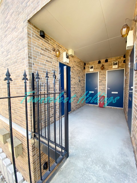 エントランス　開放的なエントランス♪