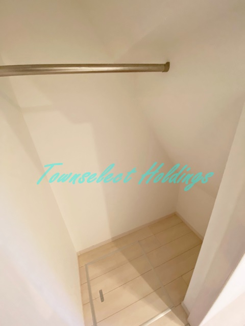 収納　ポール付きで使い勝手の良いクローゼット♪