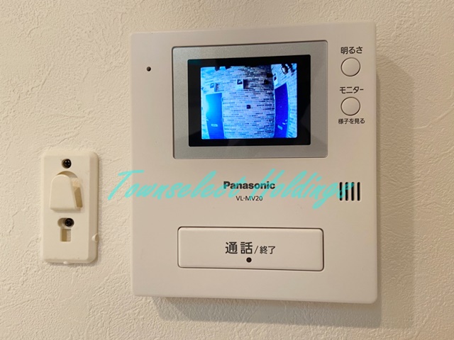 セキュリティ　モニタ付インターホンで安心♪