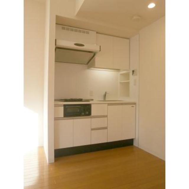 キッチン　※写真は同タイプ住戸です。